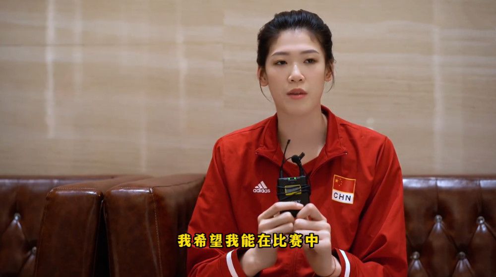 杜兰特因右腿筋伤势将缺席明日对阵快船的比赛明日10点，太阳主场迎战快船。